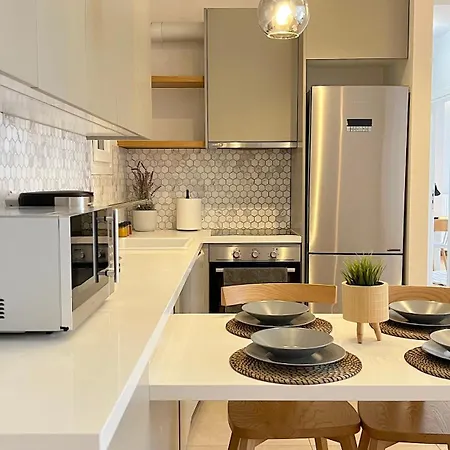 Pirgotelous Spacious 3Bdr Apt In Pangrati Athens Exterior photo