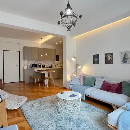 Pirgotelous Spacious 3Bdr Apt In Pangrati Athens Exterior photo