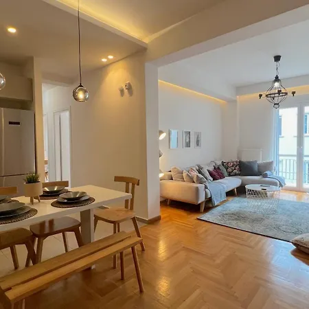 Pirgotelous Spacious 3Bdr Apt In Pangrati Athens Exterior photo