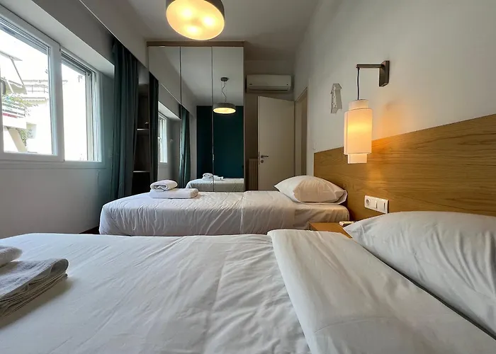 Pirgotelous Spacious 3Bdr Apt In Pangrati