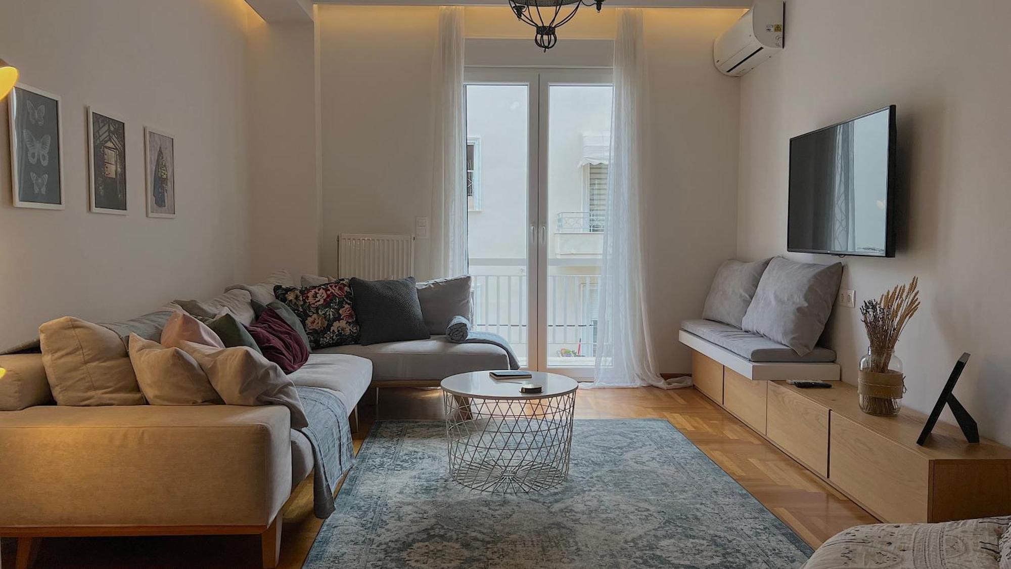 Pirgotelous Spacious 3bdr In Pangrati Apartment