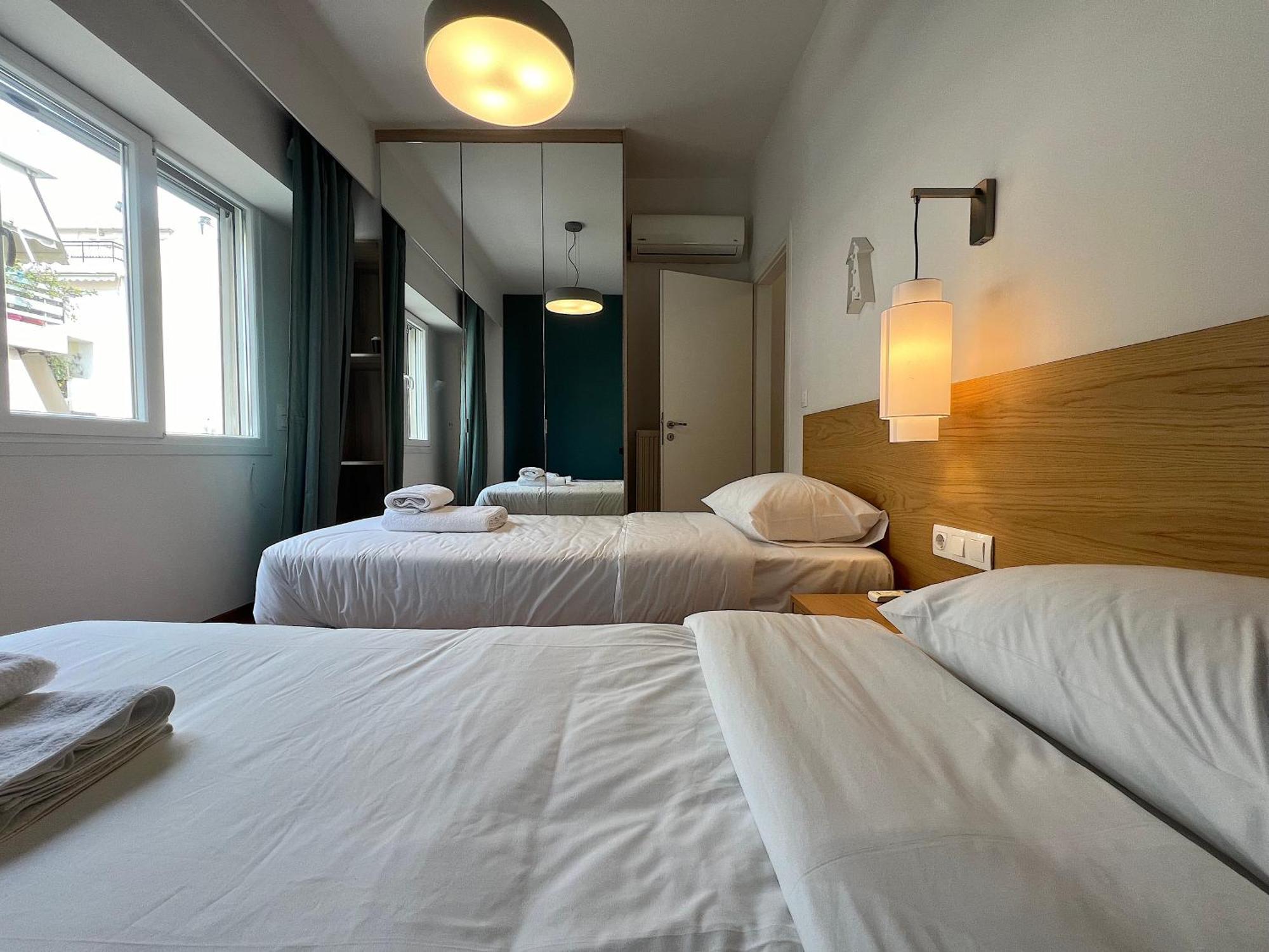 Apartment Pirgotelous Spacious 3bdr In Pangrati